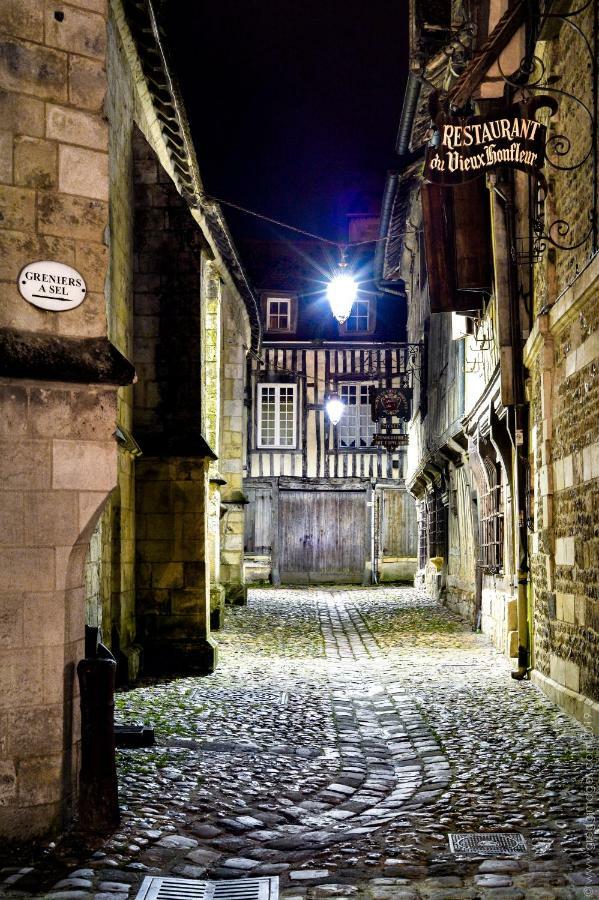 La Maison De Pierre Et Valerie St Leonard Vakantiehuis Honfleur